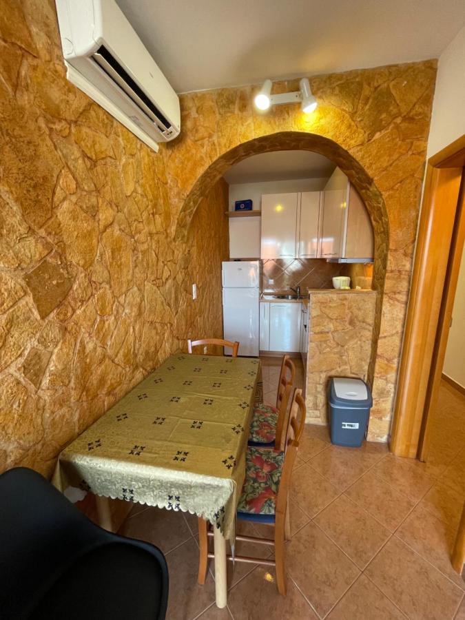 Holiday House Jakasa Trogir Exterior photo